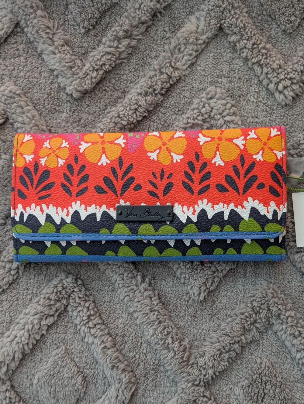 NWT Vera Bradley Coral Floral Foldover Wallet, Magnet Clasp
